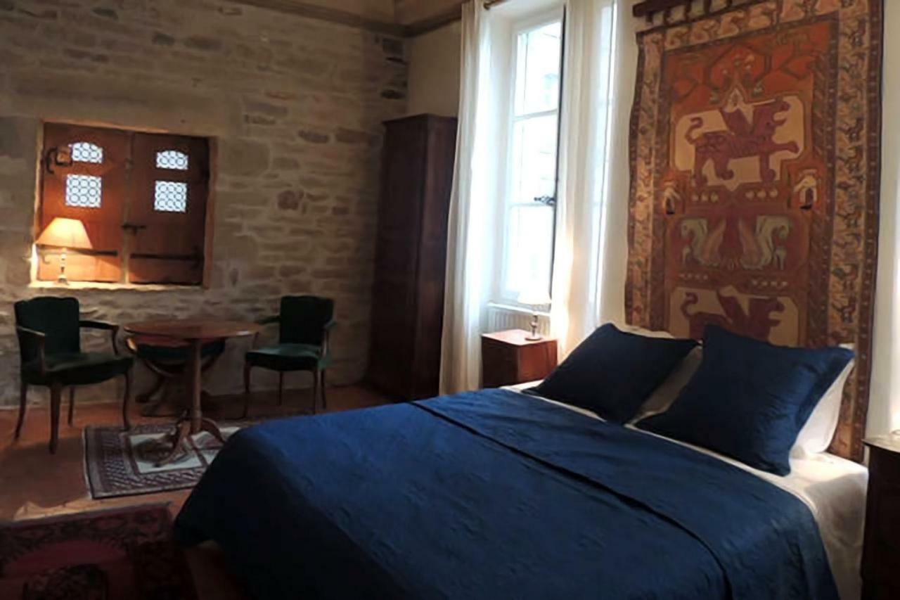 Maison Romane 1136 Κλυνύ Εξωτερικό φωτογραφία